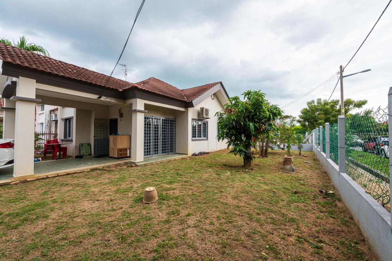 3Br Retreat Homestay Near To Goldcoast, Sepang By Verano Sungai Pelek 외부 사진